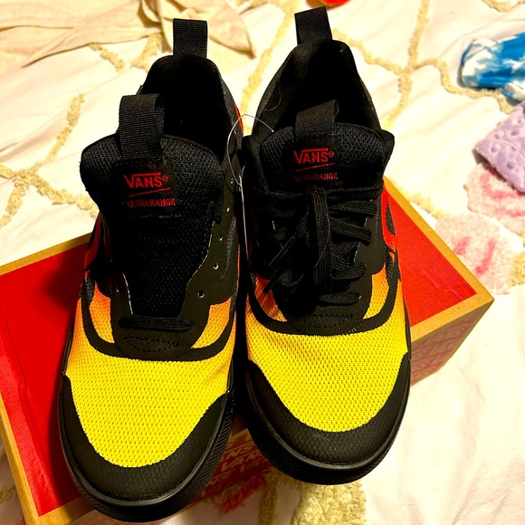 Vans Other - Vans Ultrarange Rapidweld Flames Size Men 9.5 Women 11